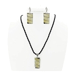 Набор "Триада" перламутр бежевый, серьги и кулон на витом шнурке